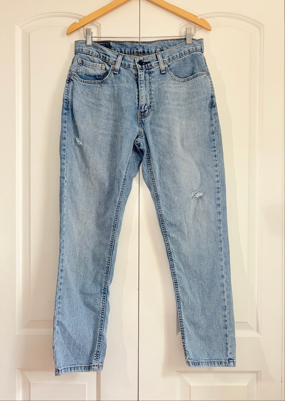 Levi’s 511 Slim Fit Jeans Men’s 32x30 Light Wash Distressed Stretch Denim Blue